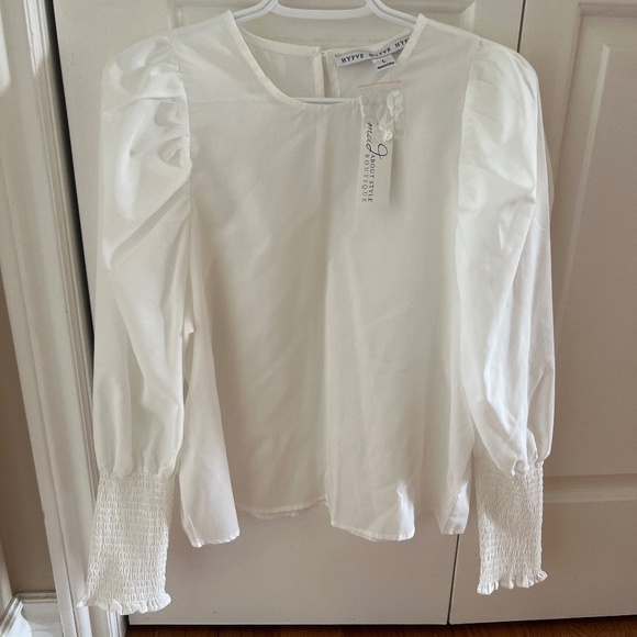 White Blouse - Picture 3 of 3